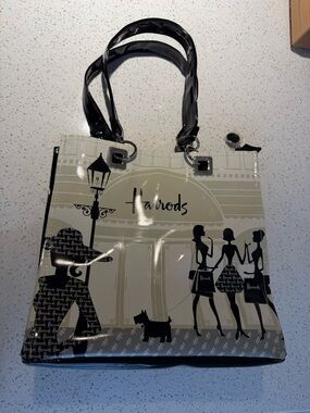 Harrods Black and Beige Parisian Shopper Tote